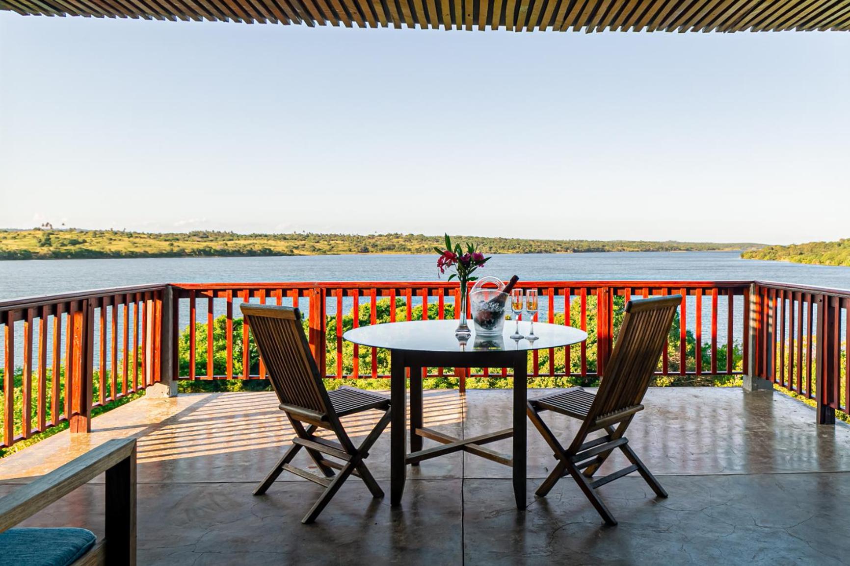 Naara Eco Lodge & Spa Chidenguele Exterior photo